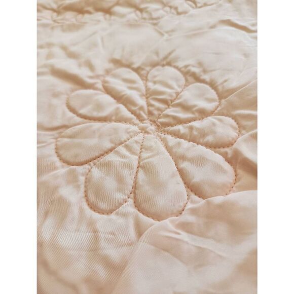 Vintage Precious Moments praying child pink viscose rayon baby blanket - Picture 5 of 7